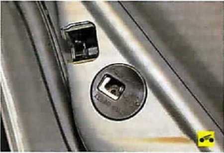 Детский замок Nissan Almera Classic
