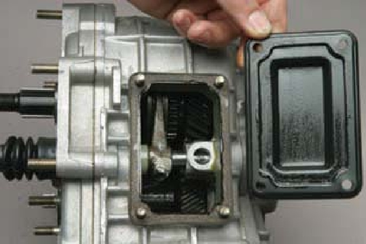 Лючок раздаточной коробки Chevrolet Niva