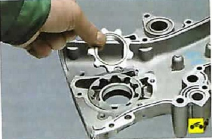 Ведущая шестерня масляного насоса Nissan Almera Classic