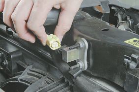 Колодка проводов датчика фронтального удара Nissan Qashqai