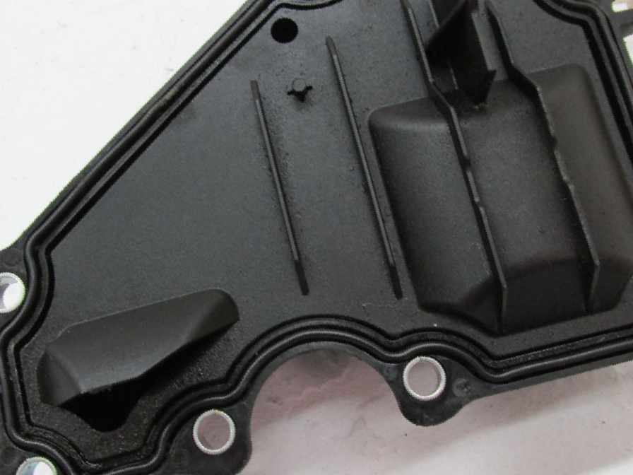 Маслоотражающая пластина корпуса  маслоотделителя Ford Focus 2