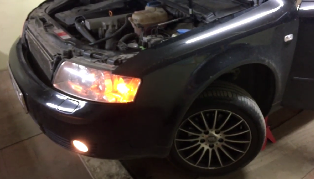 Замена масла в ГУРе Audi A4 B6