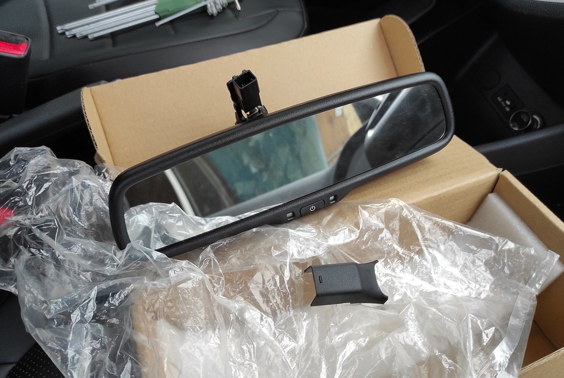 Снятие электрохромного зеркала заднего вида Hyundai Creta